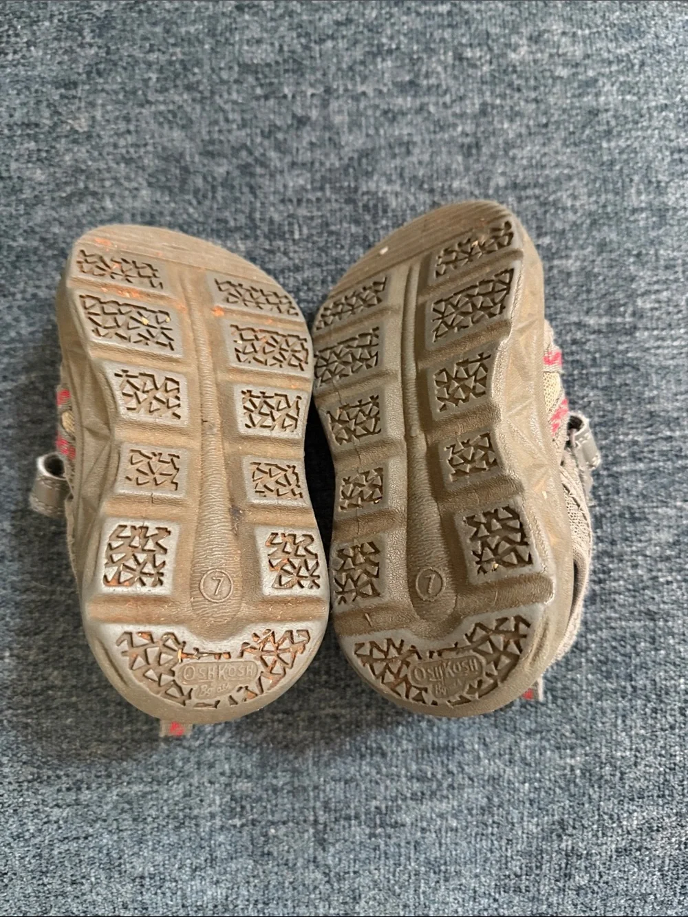 OshKosh B'gosh Tan and Red Kids Sandals